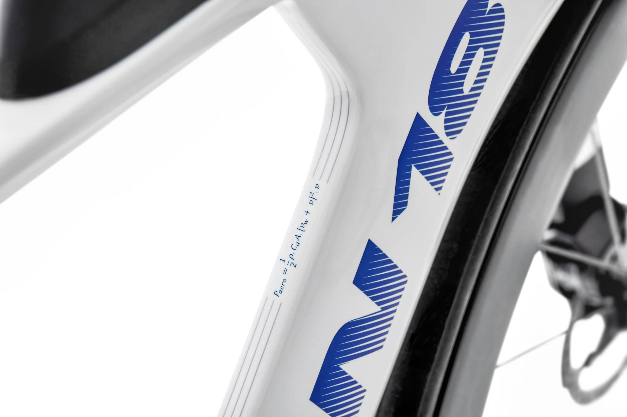 E119 Tri+ Disc Ultegra Di2 - Image 6