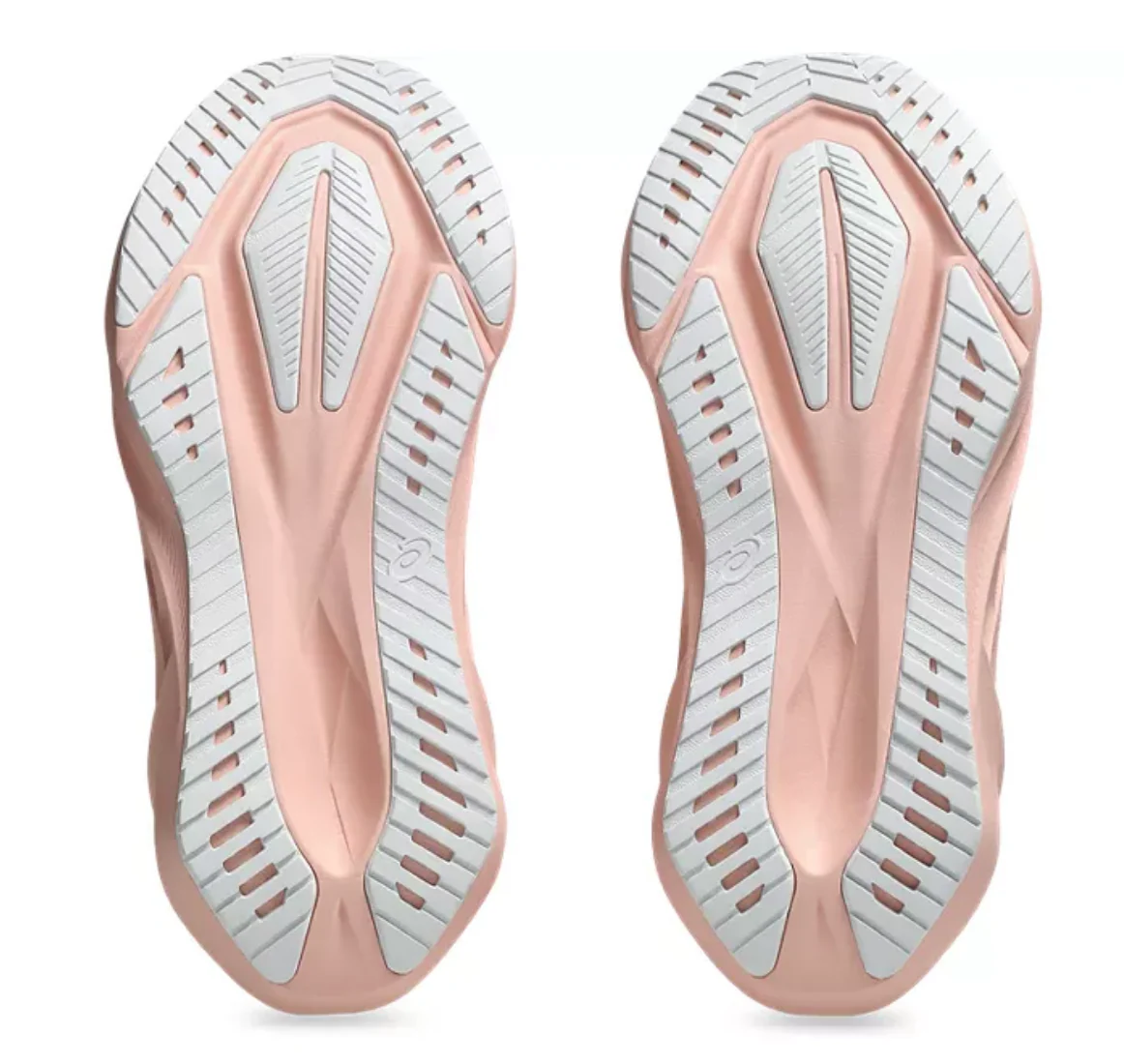Novablast 5 Women's - Image 9