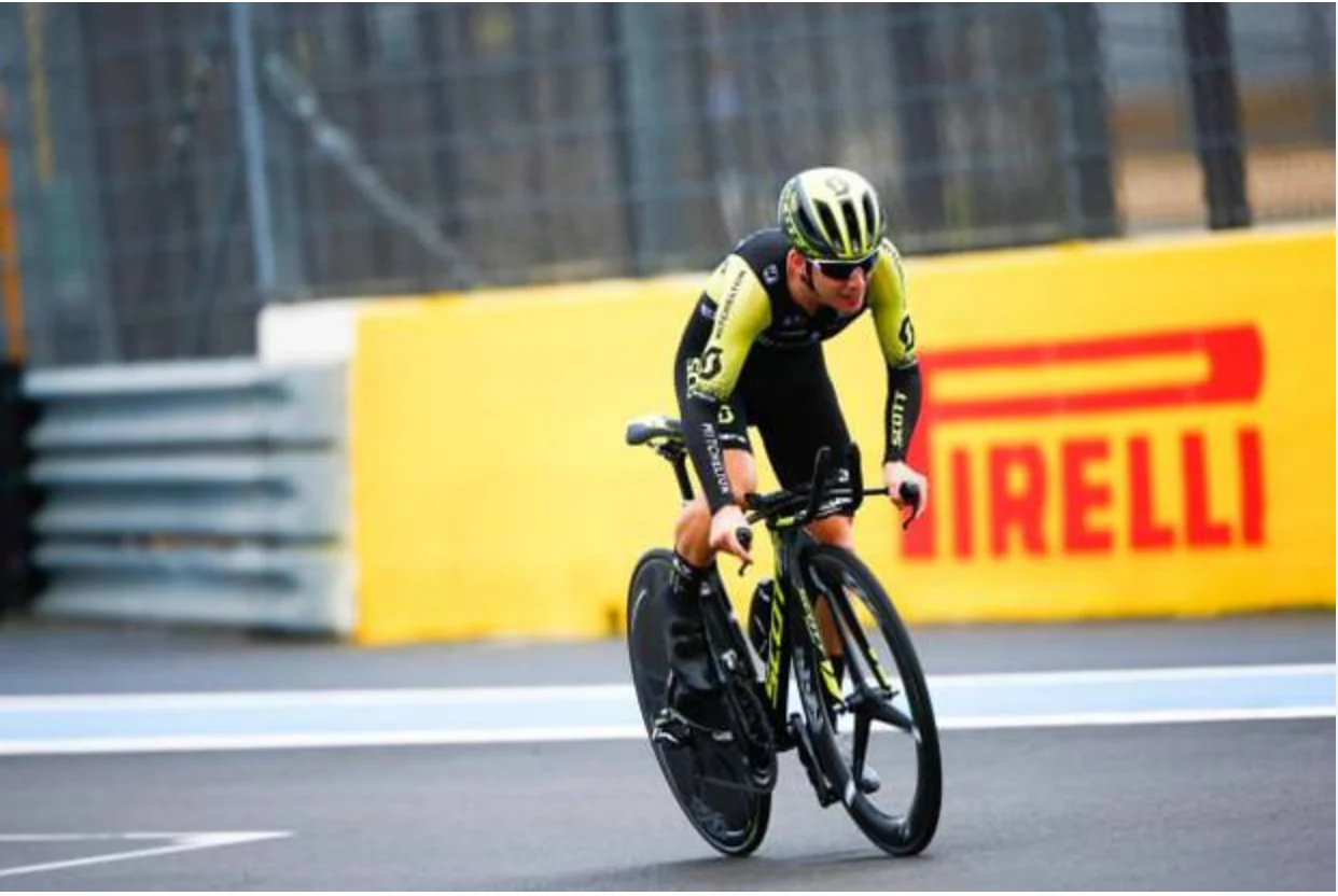 P Zero Race TT - Image 2